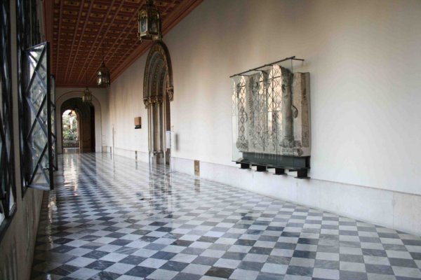 Universitat de Barcelona 2